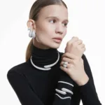 swarovski-bilezik-sublima-cuff-single-cry-rhs-l-5700922-41377.jpeg