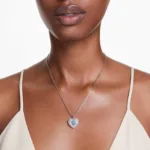 swarovski-kolye-hyperbola-pend-hrt-blu-rhs-5680403-42012.jpeg