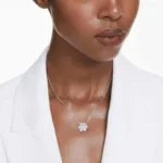 swarovski-kolye-idyllia-e-pend-pendant-white-rhs-5691484-41544.jpeg