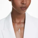 swarovski-kolye-matrix-pend-motif-whi-rhs-5700420-41384.jpeg