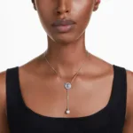 swarovski-kolye-swan-necklace-prl-gry-rhs-5681403-41972.jpg
